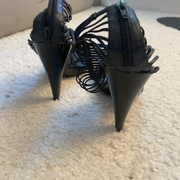 Shoes - Picture 3 of 5